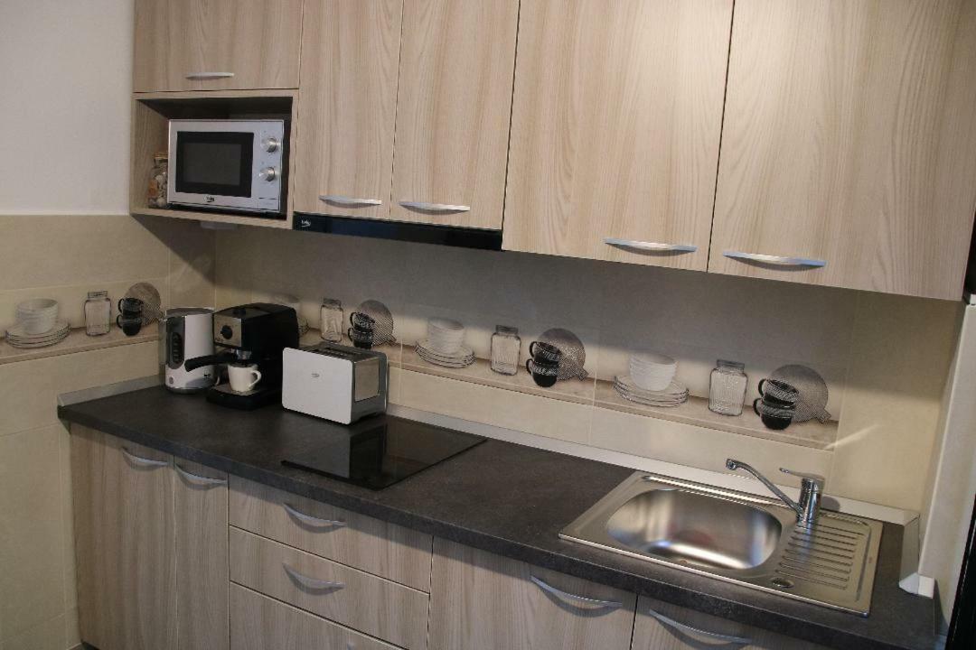 Tania Apartament Oradea Eksteriør billede